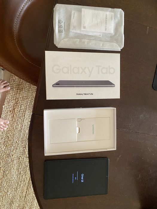 Tablet Galaxy Tab A7 Lite ( semi novo)