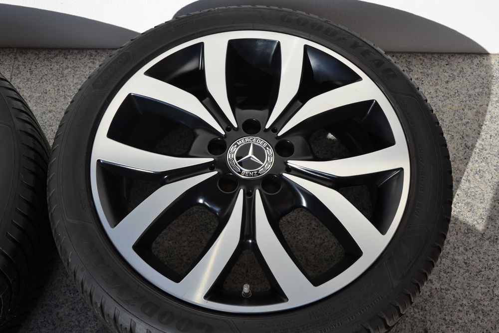 Mercedes B-Klasa W247 A-Klasa W177 Koła Zima 18" Goodyear Oryginał