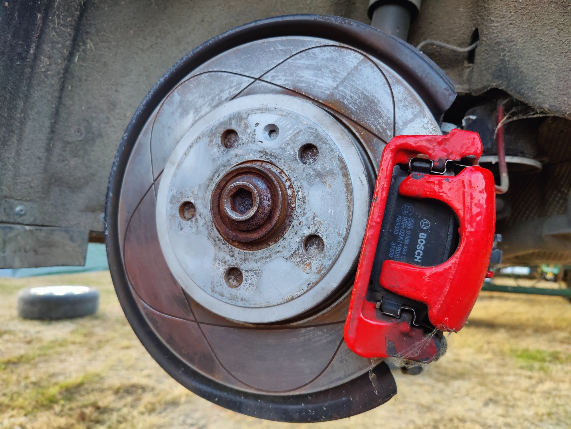 Hamulce tył tylne 288mm zaciski jarzma tarcze osłony Audi a4 b6 b7