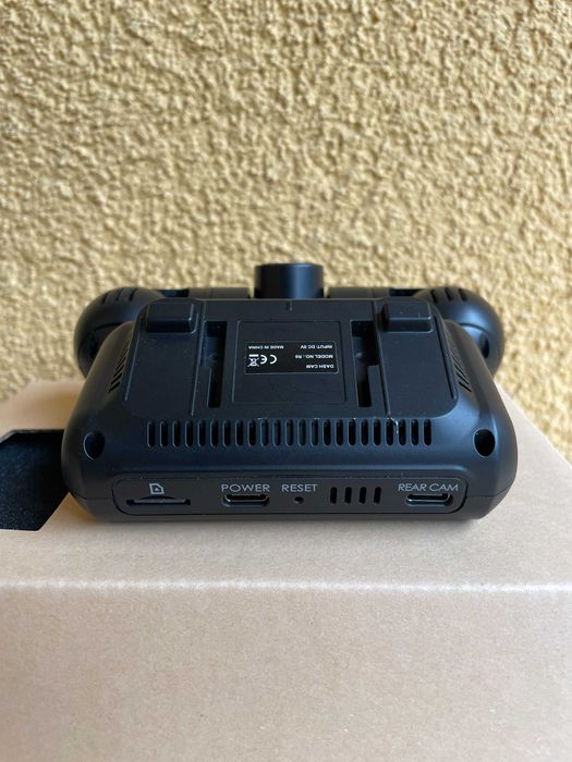 Kamera samochodowa  z 3 obiektywami 1080P G-sensor rejestrator