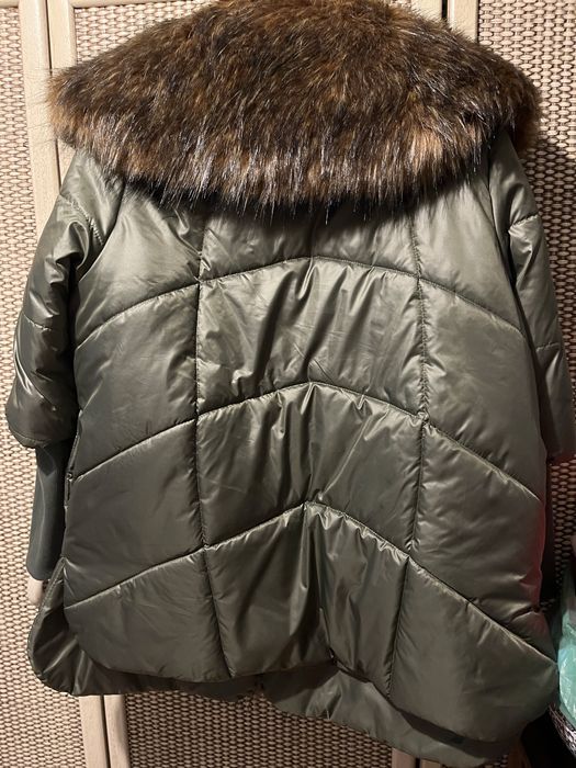 Kurtka khaki Miss City z dużym kołnierzem z eko futra rozmiar M