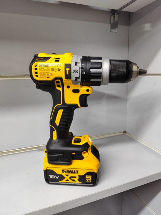 DeWal DCD 796 безщітковий шуруповерт з ударом Деволт оригінал