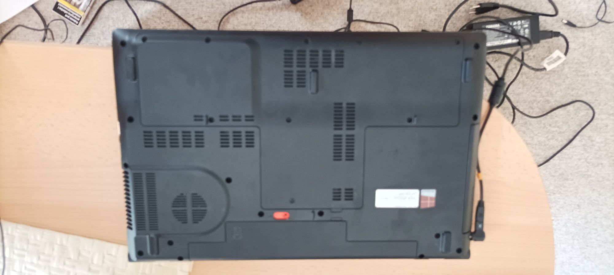 Laptop Acer aspire V3-771g