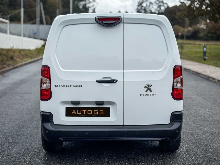 Peugeot E-Partner 50kWh Full Extras - 2022