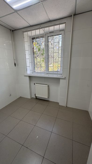 Продам магазин, 78 кв м , вул. Свободи