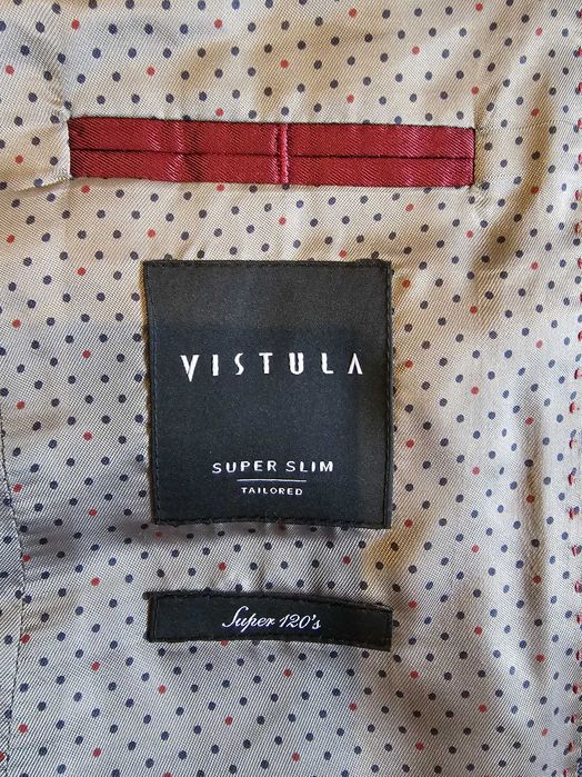 Męski garnitur VISTULA