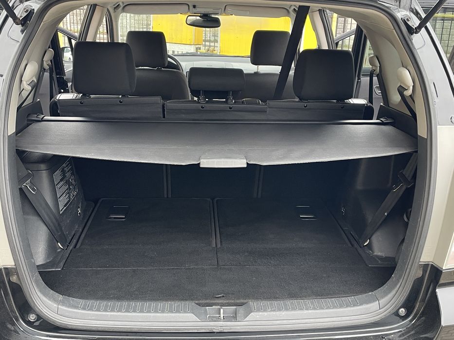 продам Toyota Corolla Verso