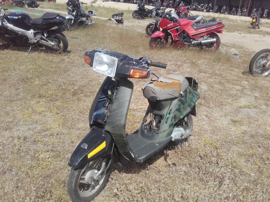 skuter yamaha 2NM silnik lagi koło gaźnik owiewka felga części