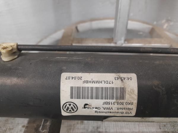 Charriot trás VOLKSWAGEN Golf V (1K1)