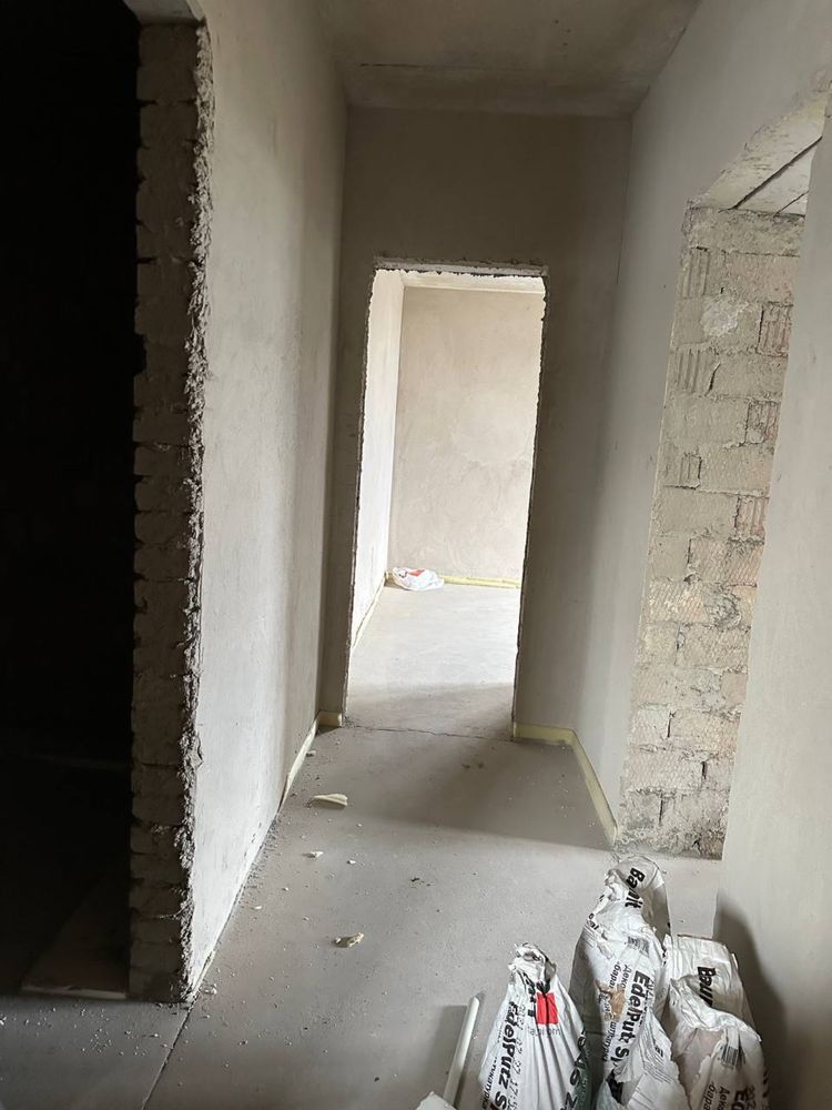 Продаж 2х кімнатної квартири з терасою 120 кВ м