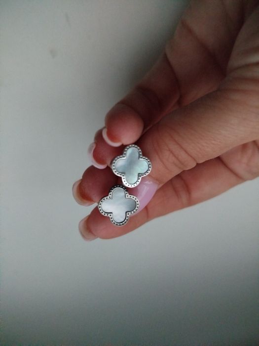 Сережки в стилі van cleef