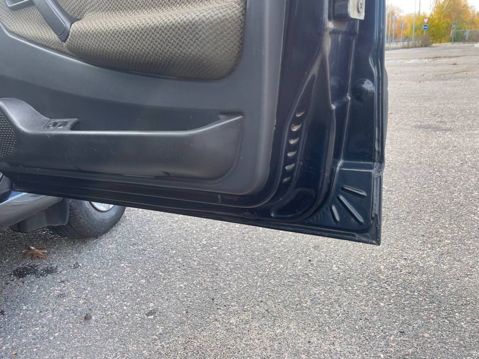 Ваз 2114 1.6 бензин 132т км