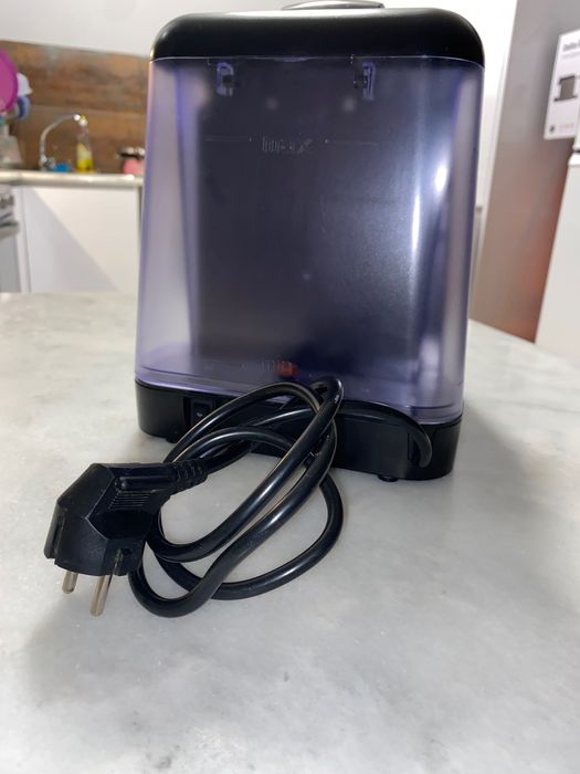 Máquina café cápsulas Delta Qool