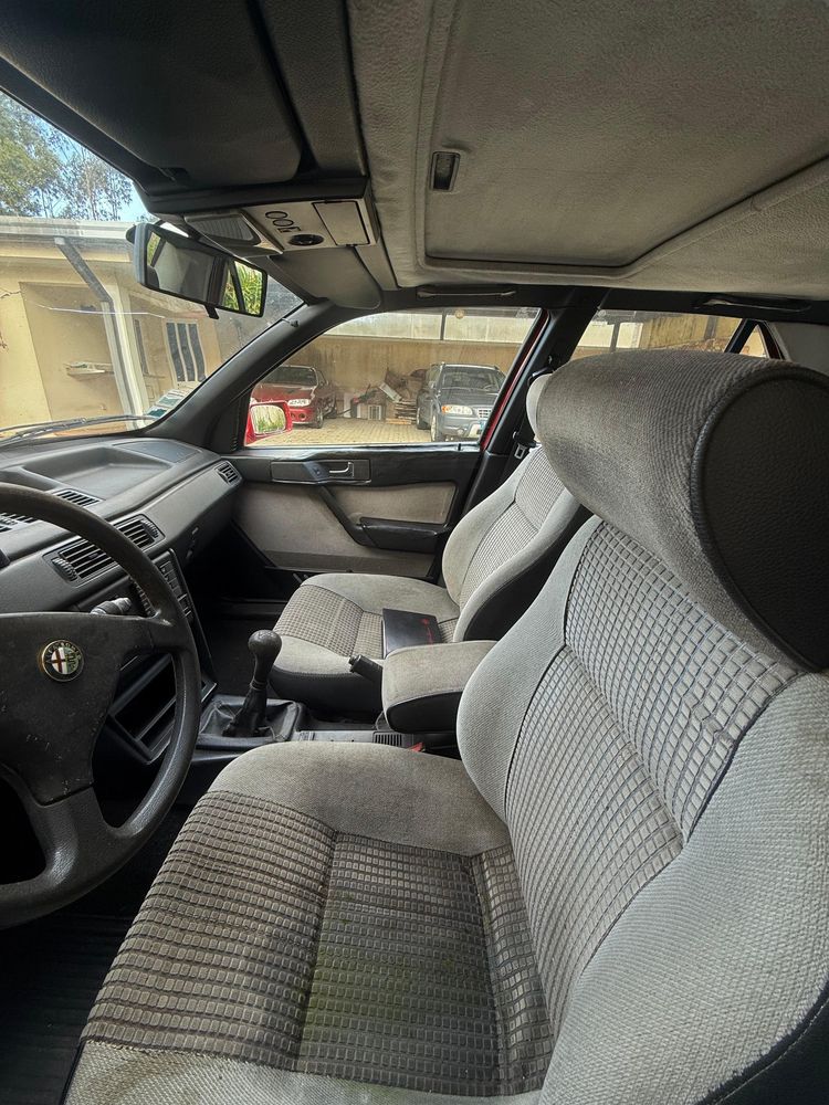 Classico Alfa Romeu 155 1.8