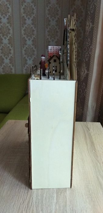 Різдвяний адвент календар "Будиночок"  з підсвічуванням.