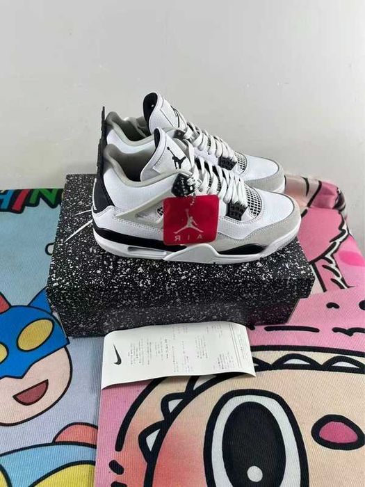 Buty Mokasyny Jordan_4_Retro_Military_Black R.37.5