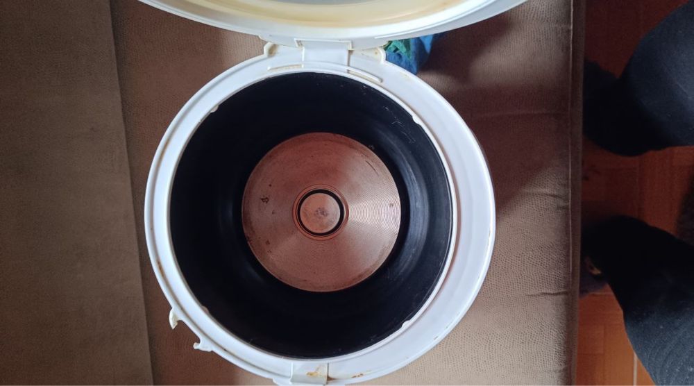 Продам мультиварку DMC-301