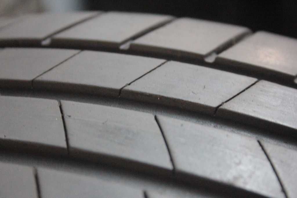 205/55/16 Bridgestone Turanza T005 205/55 R16 94V