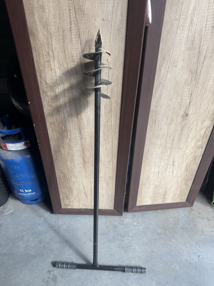Świder ręczny do ziemi 110 mm