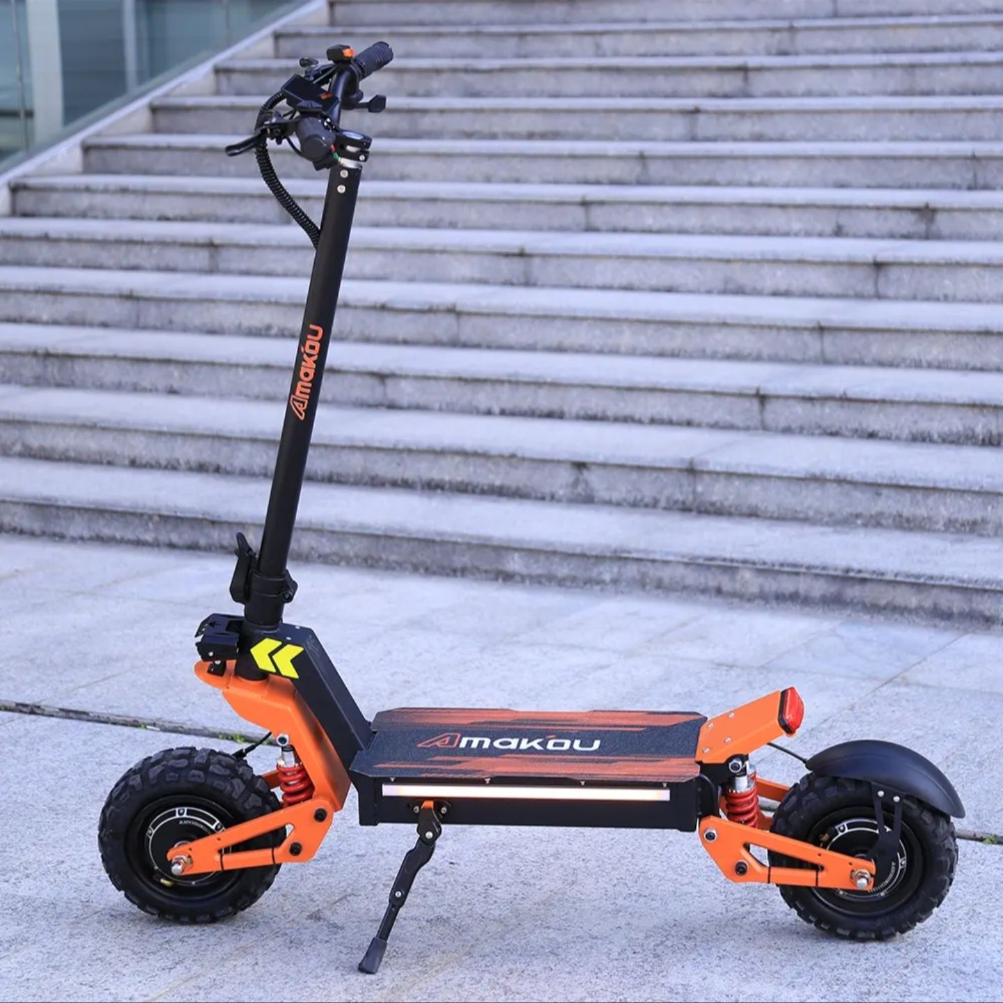 Trotinete AMAKOU X5 6000W 60v - 30Ah (Bateria Samsung) C/Garantia
