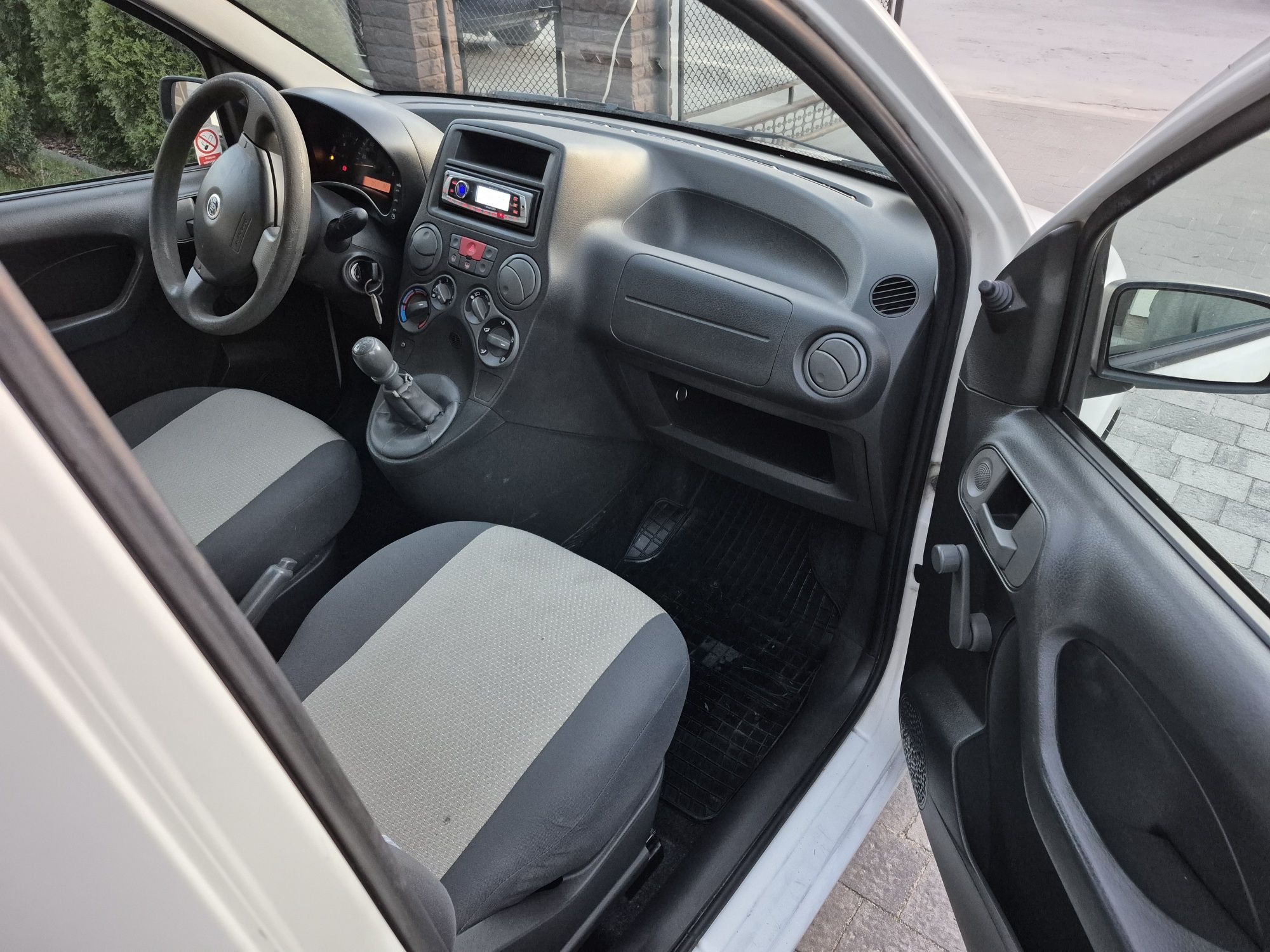 Fiat Panda 1.1 54KM Benzyna KLIMA Abs Ekonomiczny