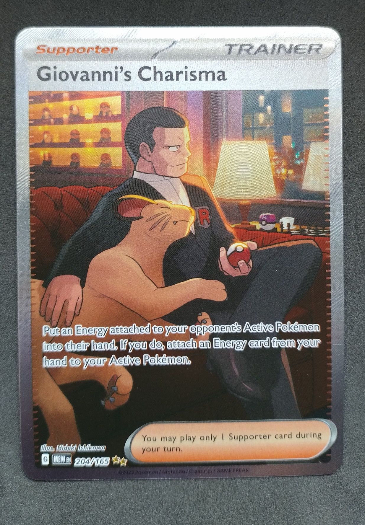 Karta pokemon Giovanni's Charisma #204