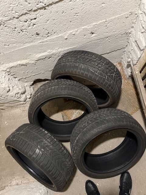 Opony zimowe 225/40/18 Pirelli Sottozero 3