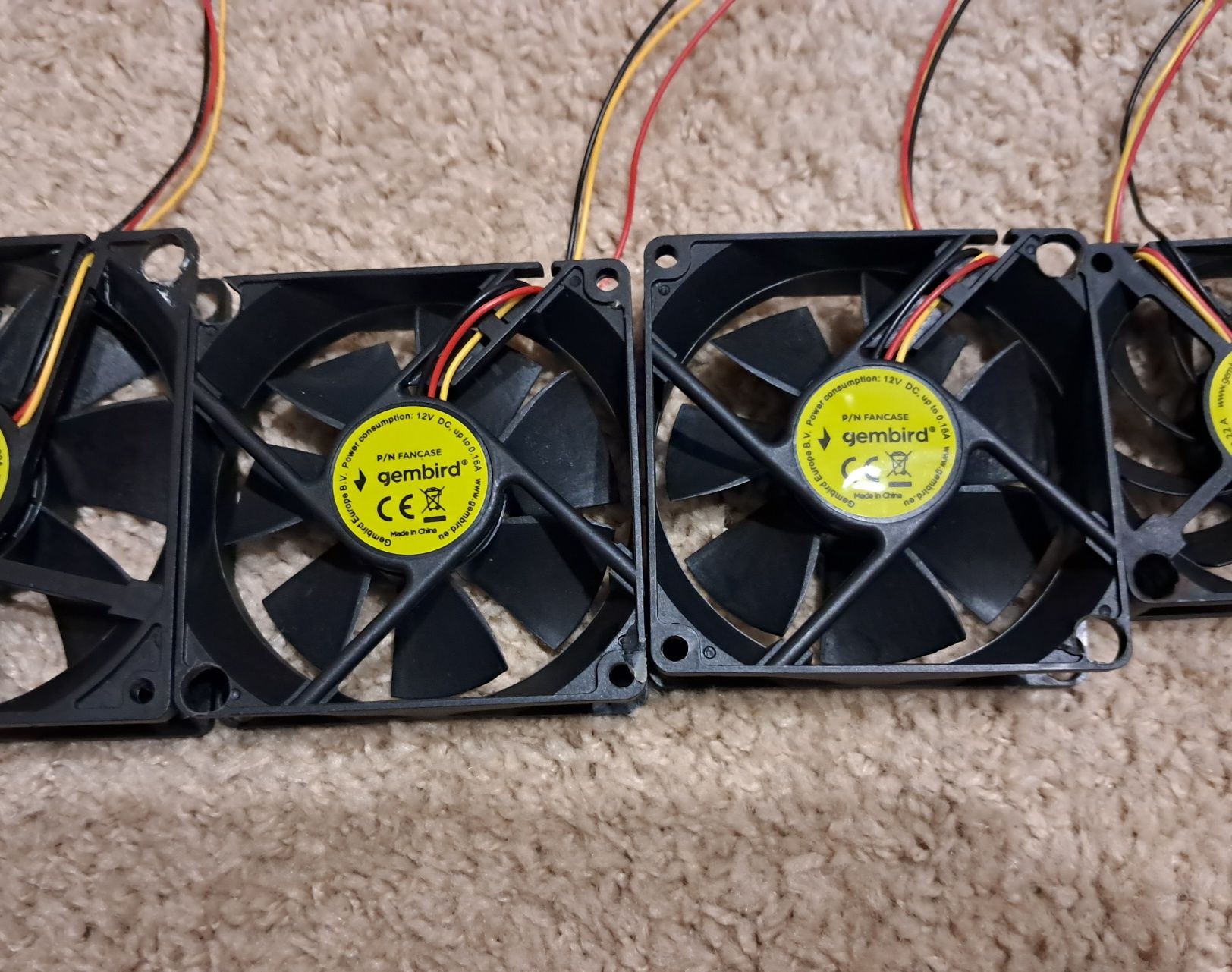 Wentylatory komputerowe Gembird 12V 3pin