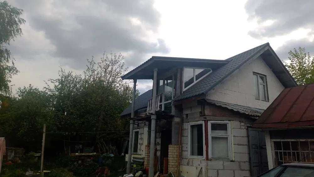 Продаж коттеджу --> 2 поверхи 120 кв. м у с. Чайки