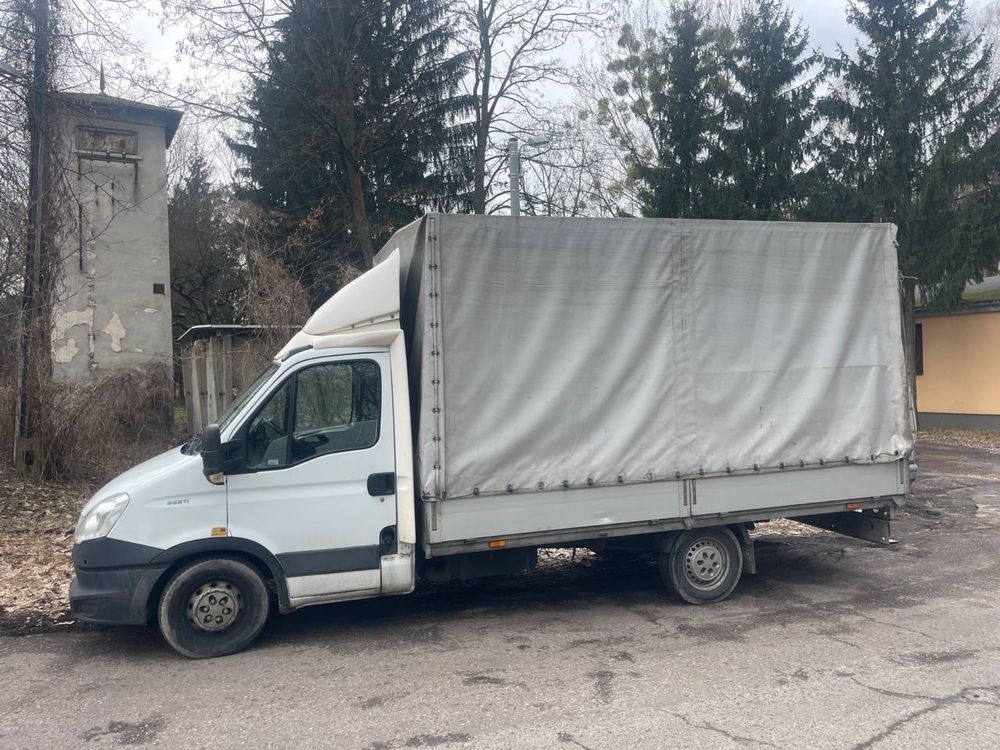 Przeprowadzki  Transport