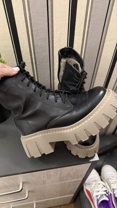 Шкіряні зимові чоботи