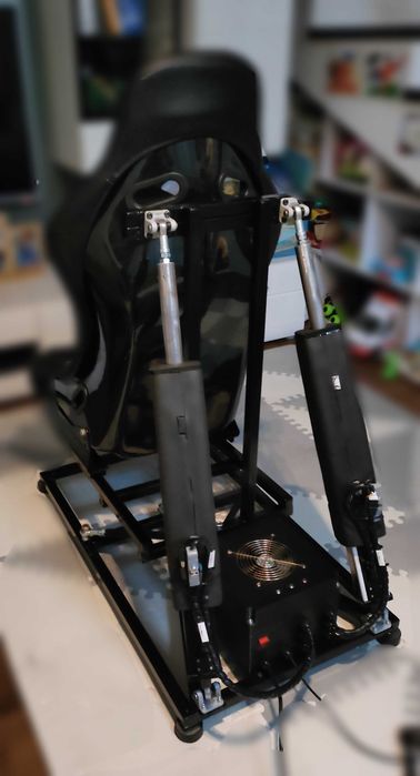 Symulator rajdowy 2DOF - ruchomy fotel, platforma