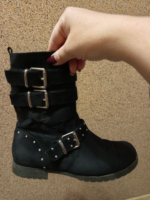 Zamszowe ocieplane buty damskie Graceland r. 39 kozaki