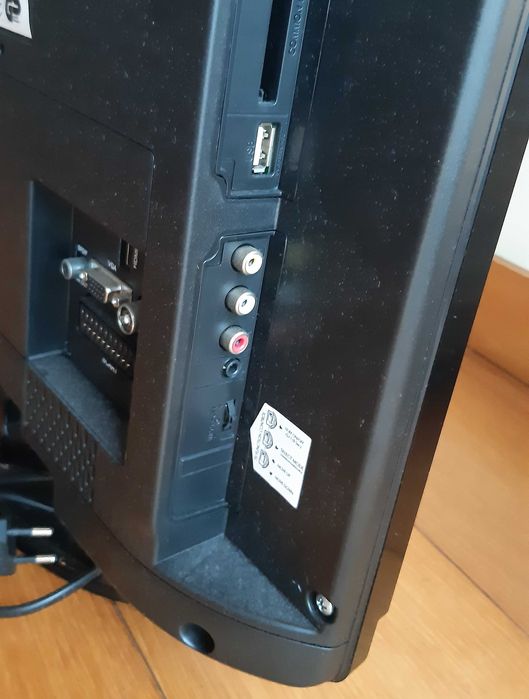 TV Lcd 19" igual a nova