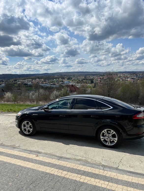 Ford Mondeo 2014r. bogate wyposażenie. !Uszkodzona skrzynia!