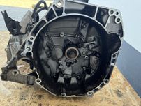 Кпп механічна 5 ст  JH3 334 Clio 4 Captur Sandero 0,9. Бензин