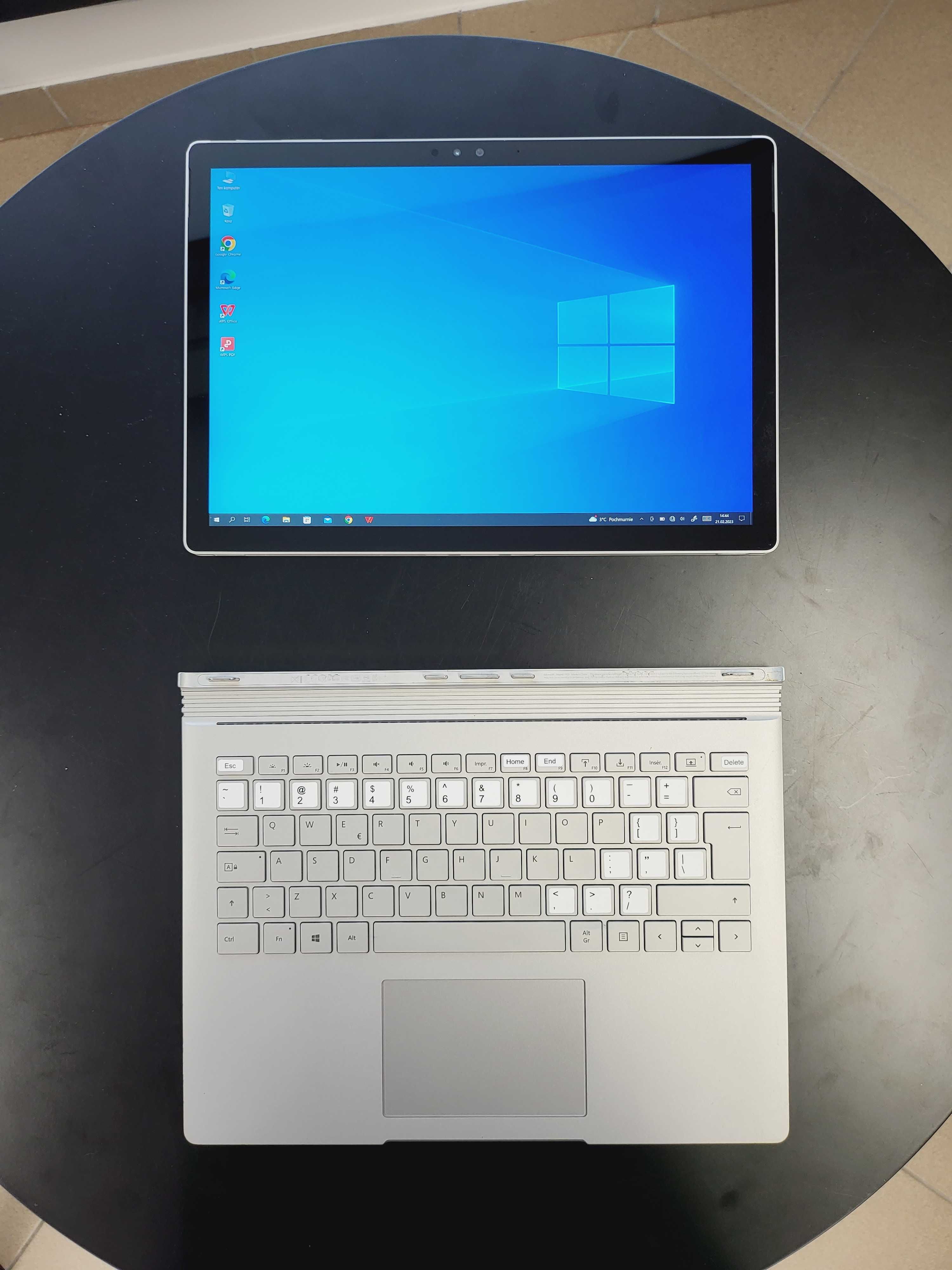 Laptop Tablet Microsoft Surface Book Intel core i5 8GB ram 256GB SSD