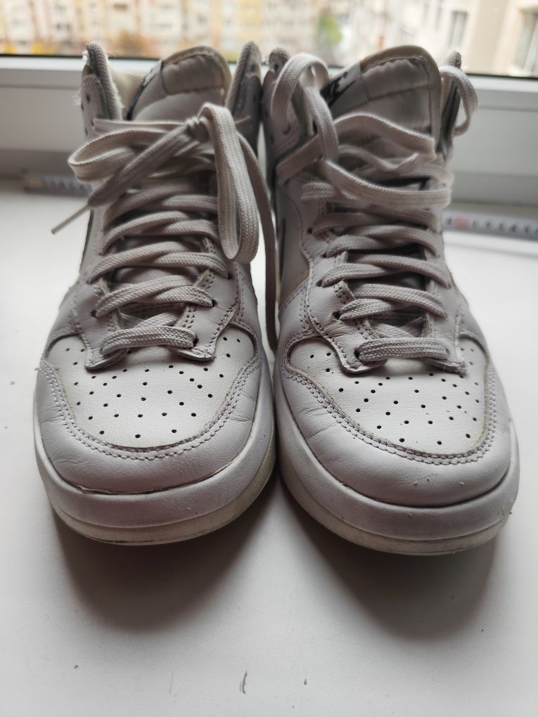 Кроссовки Nike 38р-р