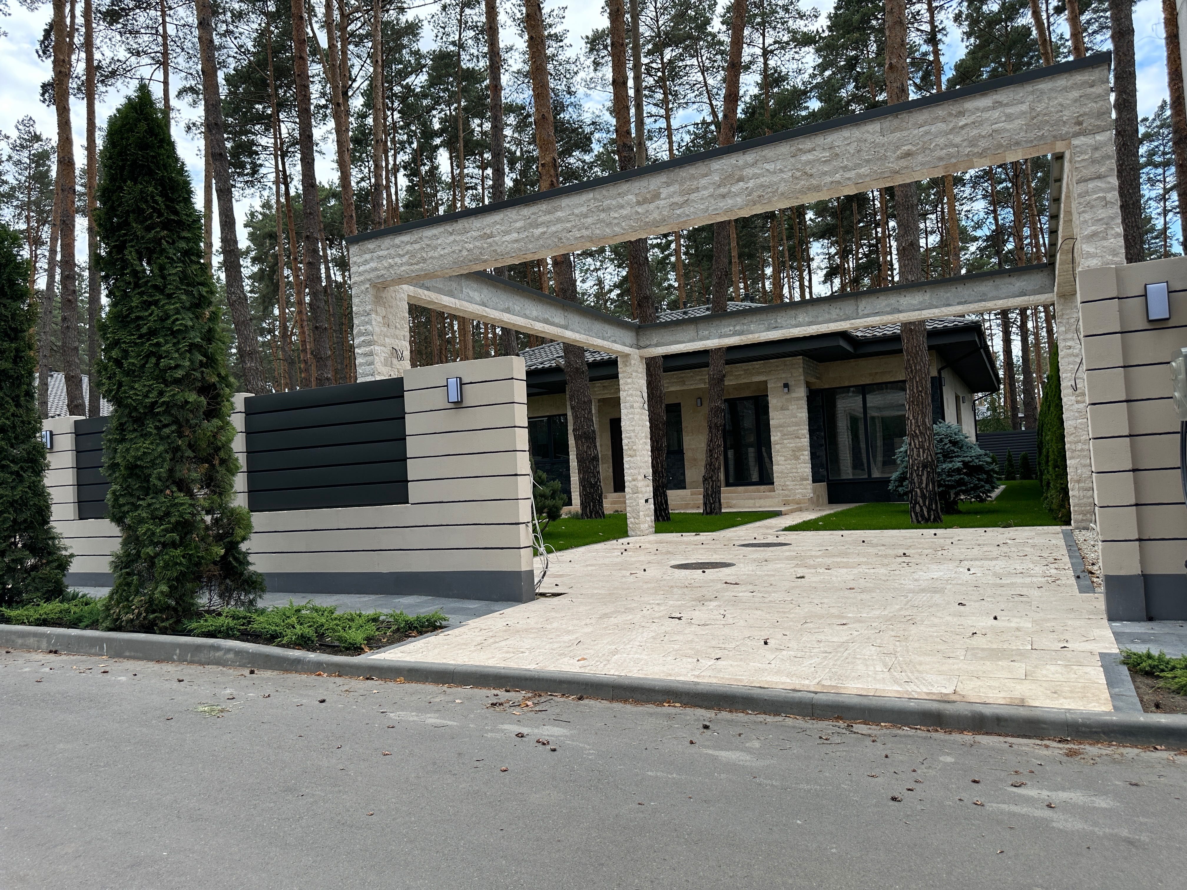 Вишуканий будинок в Лісовій Бучі на ділянці 15 соток
