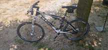 Bicicleta cube suspensão total roda 26