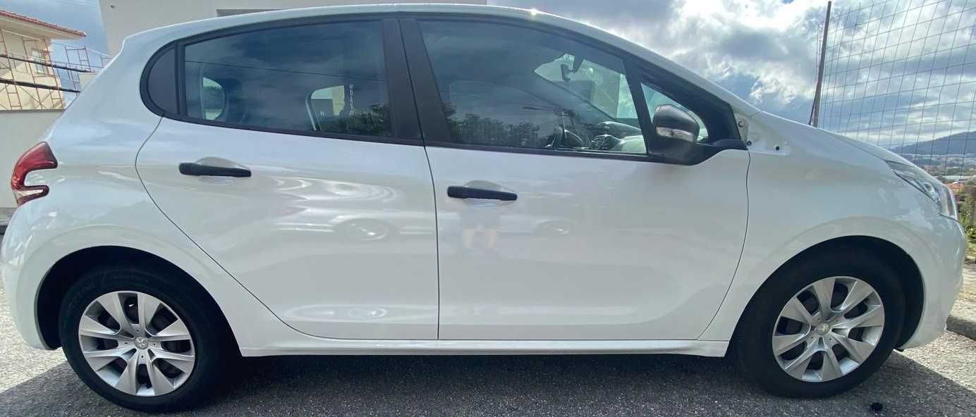 Peugeot 208, comercial de 2016