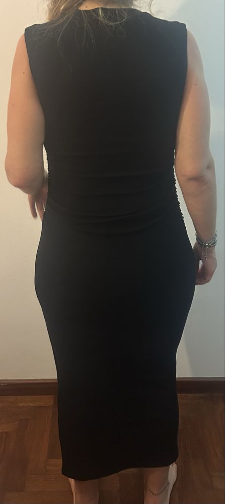 Vestido preto Zara, tamanho s