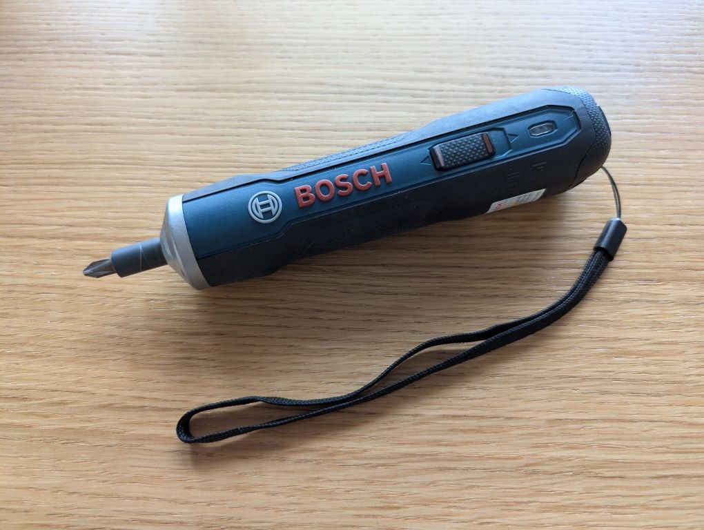 Elektryczny śrubokręt Bosch