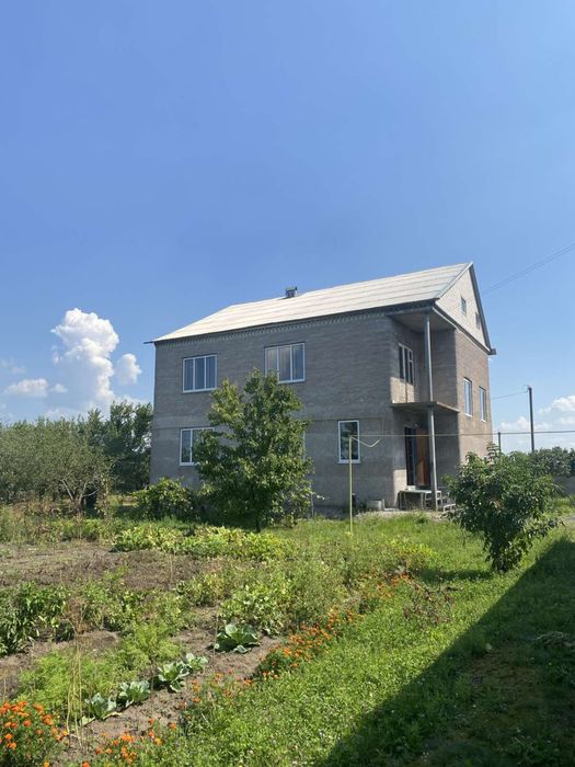 Дом Новоселовка у реки