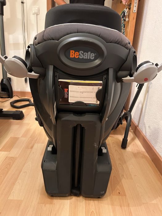 Cadeira auto BeSafe izi Combi isofix