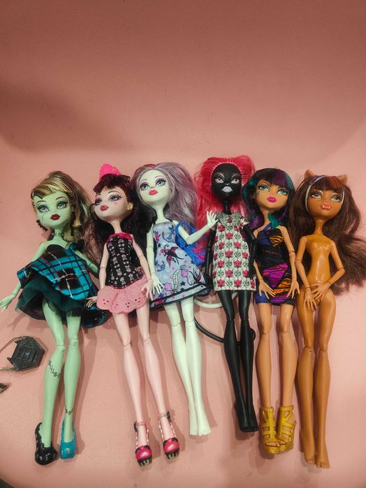 Куклы Хоулин,Клео,клодин,Фрэнки,Дракулаура,Клавдия,Кетти,венера,эбби