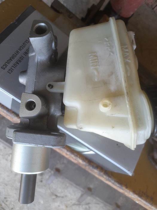 Bomba de travões bmw serie 3 de 2000