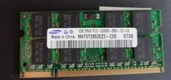Memória RAM Samsung 1GB 2Rx8 PC2-5300s-555-12-E3