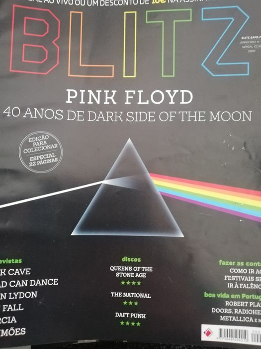 Revistas blitz e itens assinados