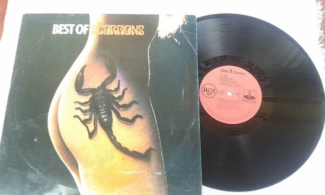 Продаю фірмову вінілову платівку "Best Of Scorpions"